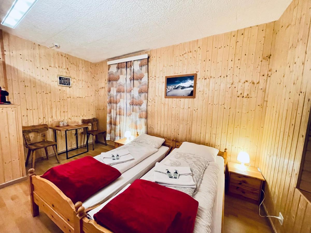 Hotel Weisses Rössli Leukerbad Exterior foto